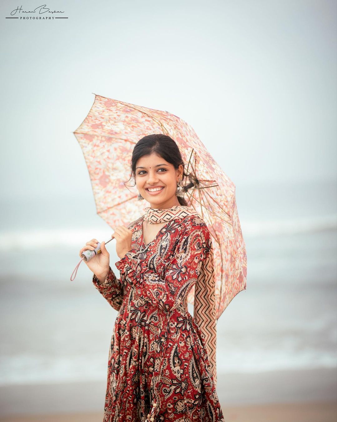 Monisha Blessy's Radiant Outdoor Moments