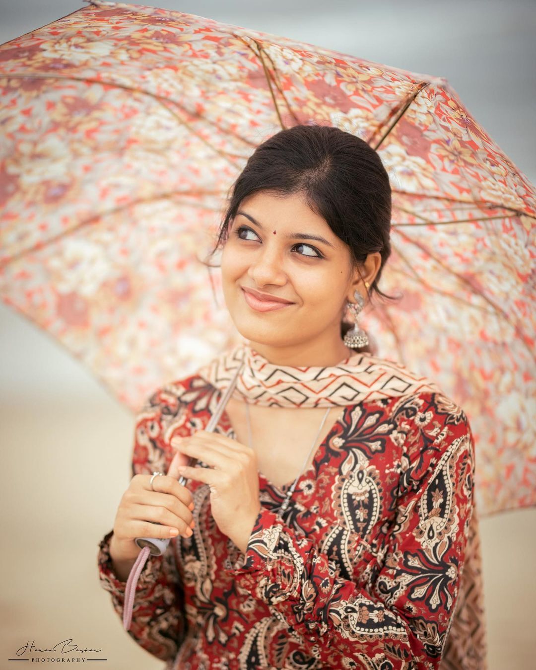 Monisha Blessy's Radiant Outdoor Moments