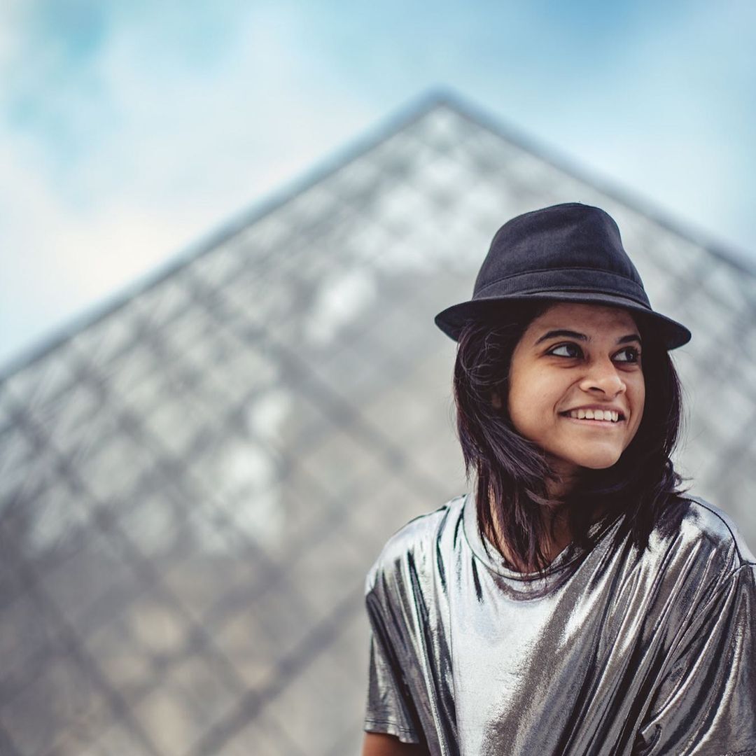 Maya Sundarakrishnan: A Gallery of Style and Serenity