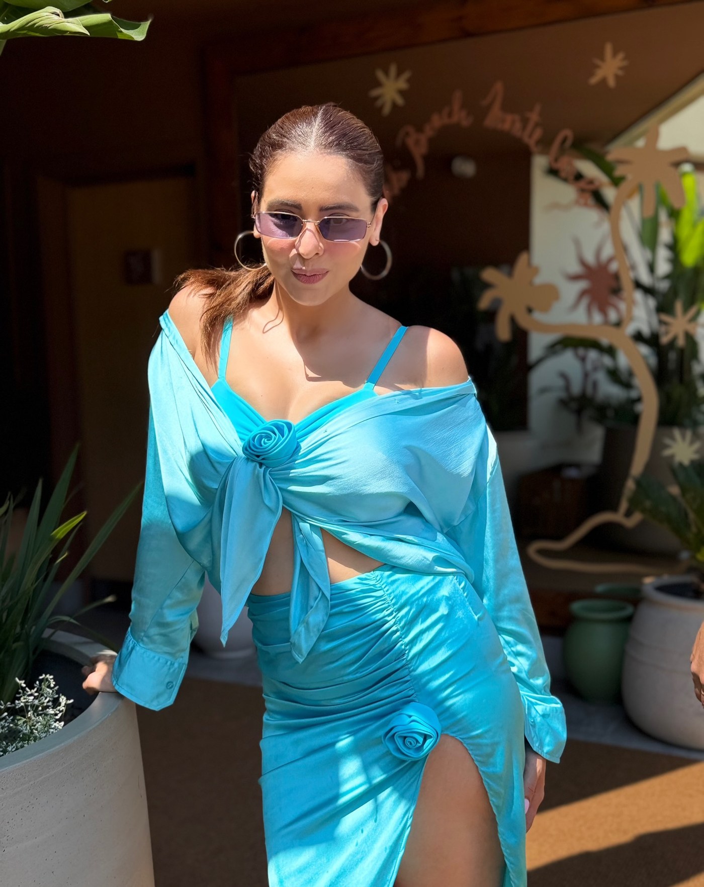 Aamna Sharif's Azure Dream: Mastering Luxe Summer Fashion Vibes