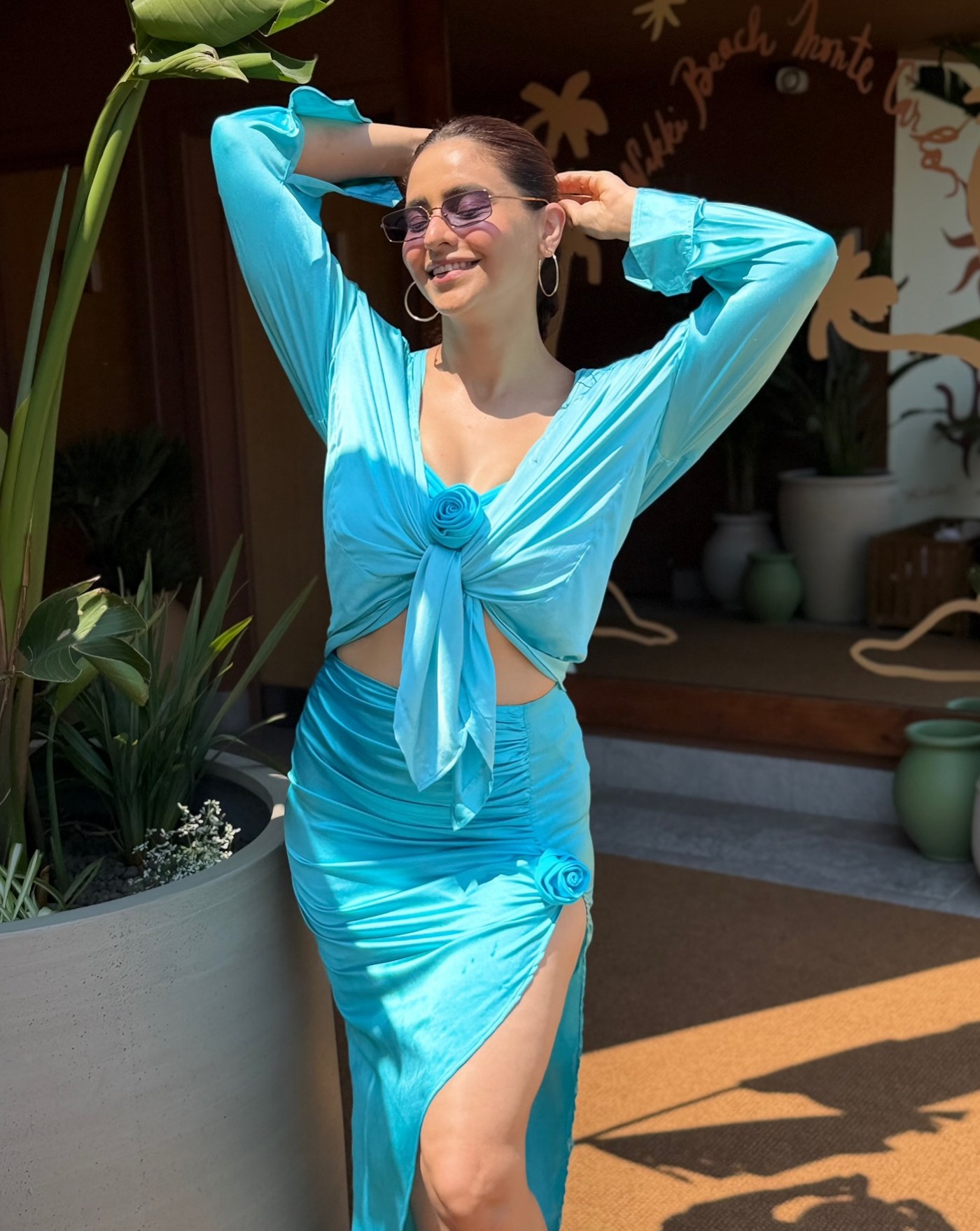 Aamna Sharif's Azure Dream: Mastering Luxe Summer Fashion Vibes