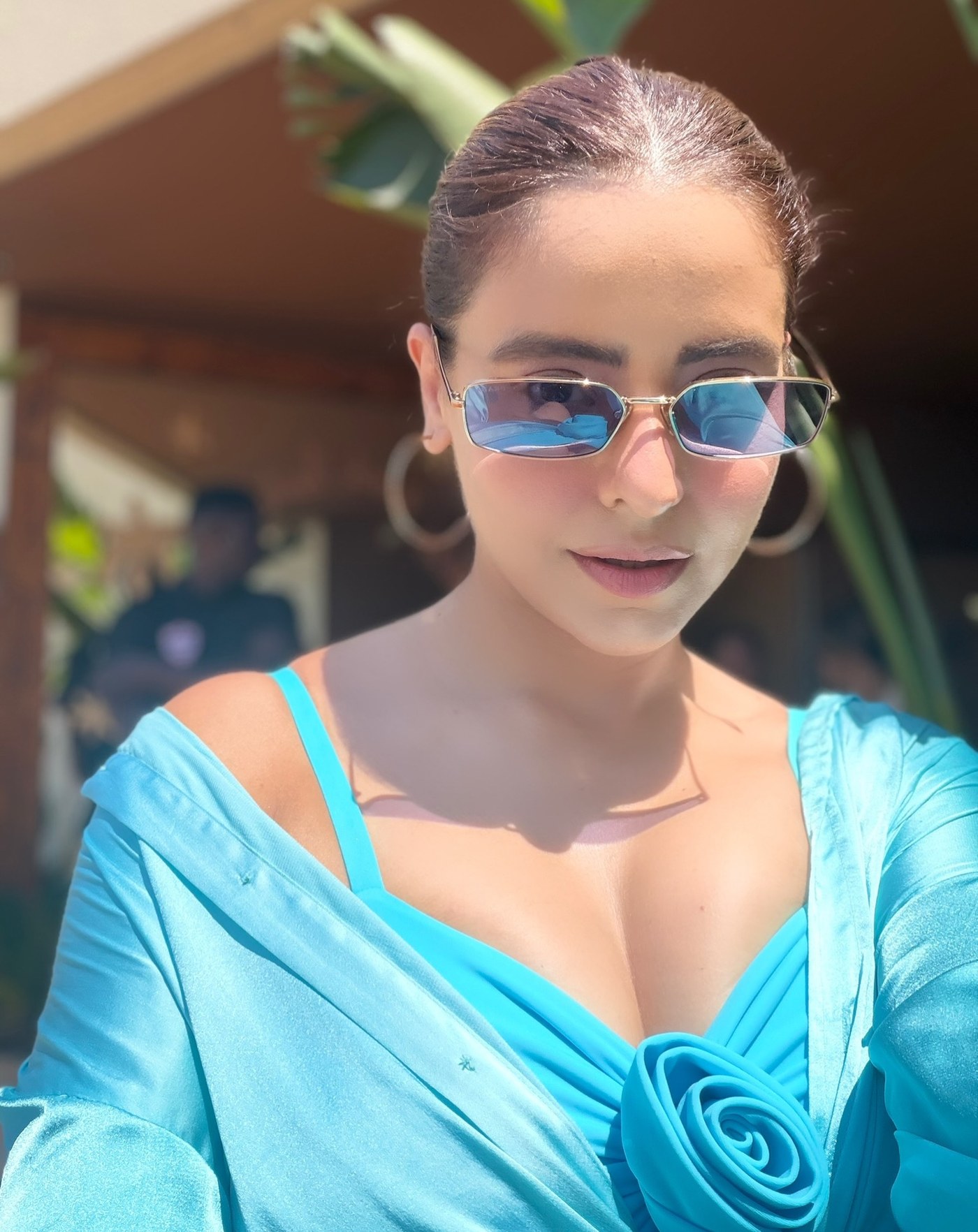 Aamna Sharif's Azure Dream: Mastering Luxe Summer Fashion Vibes