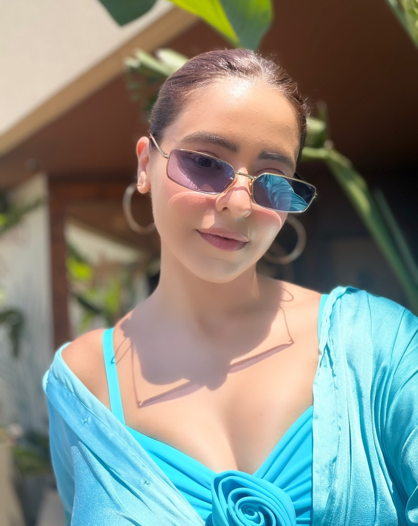 Aamna Sharif's Azure Dream: Mastering Luxe Summer Fashion Vibes