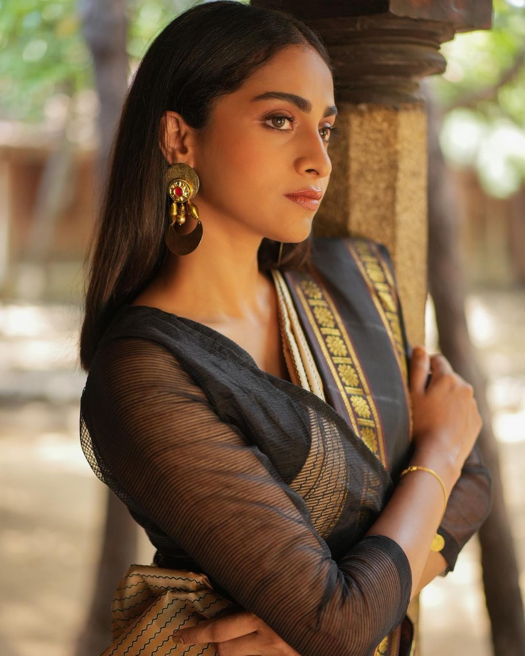 Abitha Venkat: A Kaleidoscope of Style and Grace
