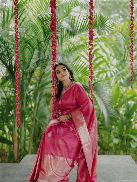 Rajisha Vijayan's Stunning Look Captures Attention