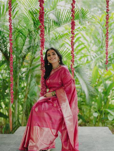 Rajisha Vijayan's Stunning Look Captures Attention
