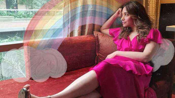 Tamannaah Bhatia’s Stunning Glow! Capturing Timeless Bollywood Charm