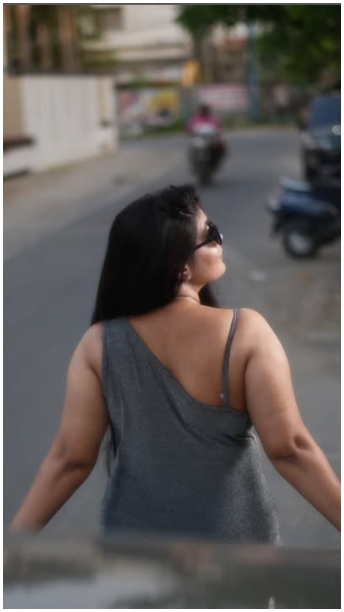 Actress Vinitha's Latest Glamour Photos Bodycon Style