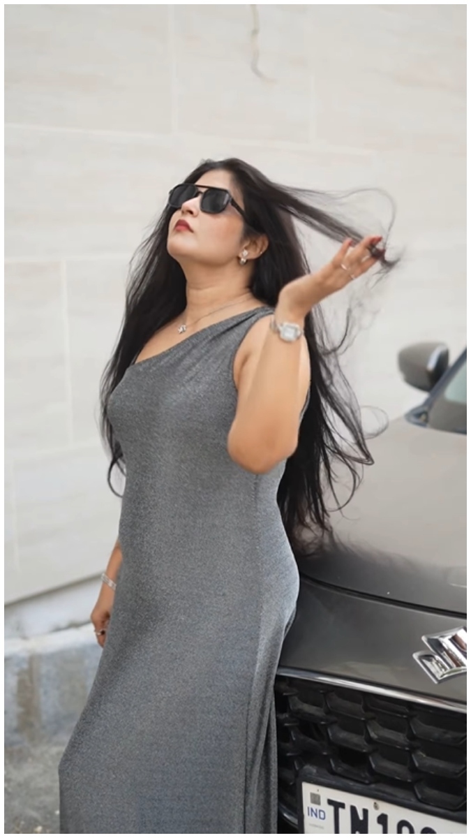 Actress Vinitha's Latest Glamour Photos Bodycon Style