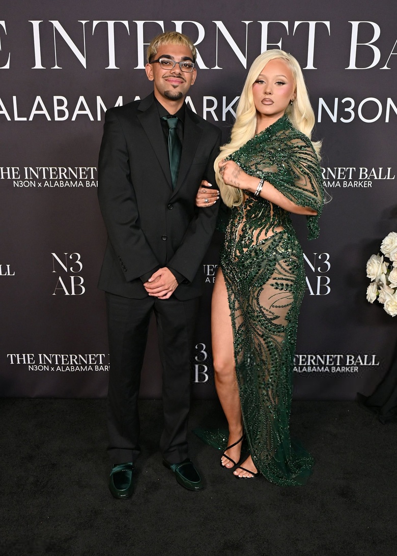 Alabama Barker Captivates in Los Angeles: A Star Moment!