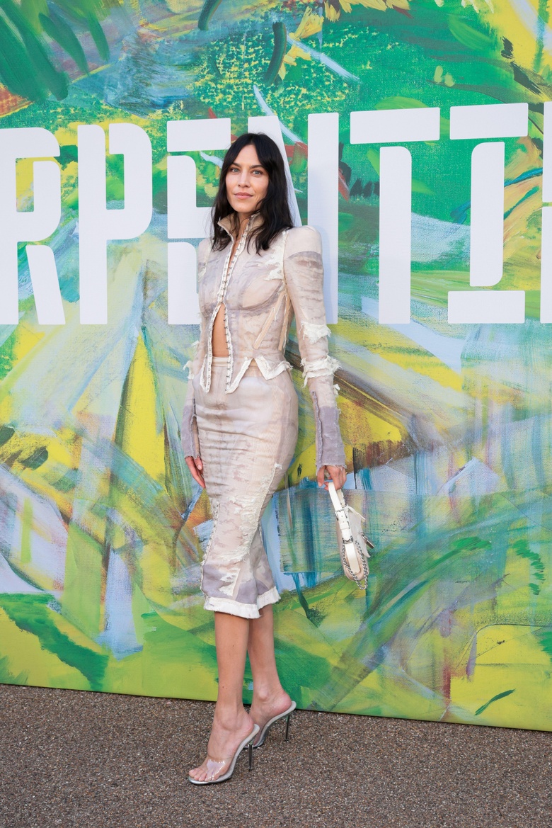 Alexa Chung Glows at Serpentine Summer Party in London!