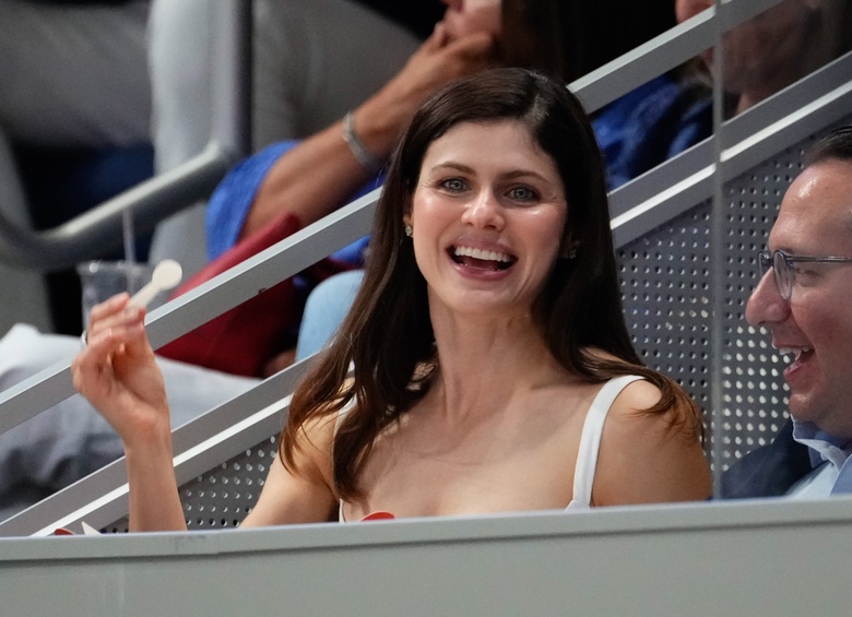 Alexandra Daddario Steals the Spotlight in Effortless Chic Glamour