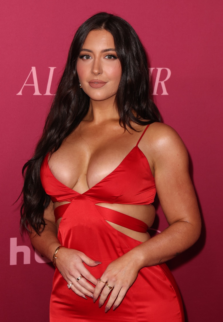 Alexis Oakley Dazzles in LA: A World Premiere Moment
