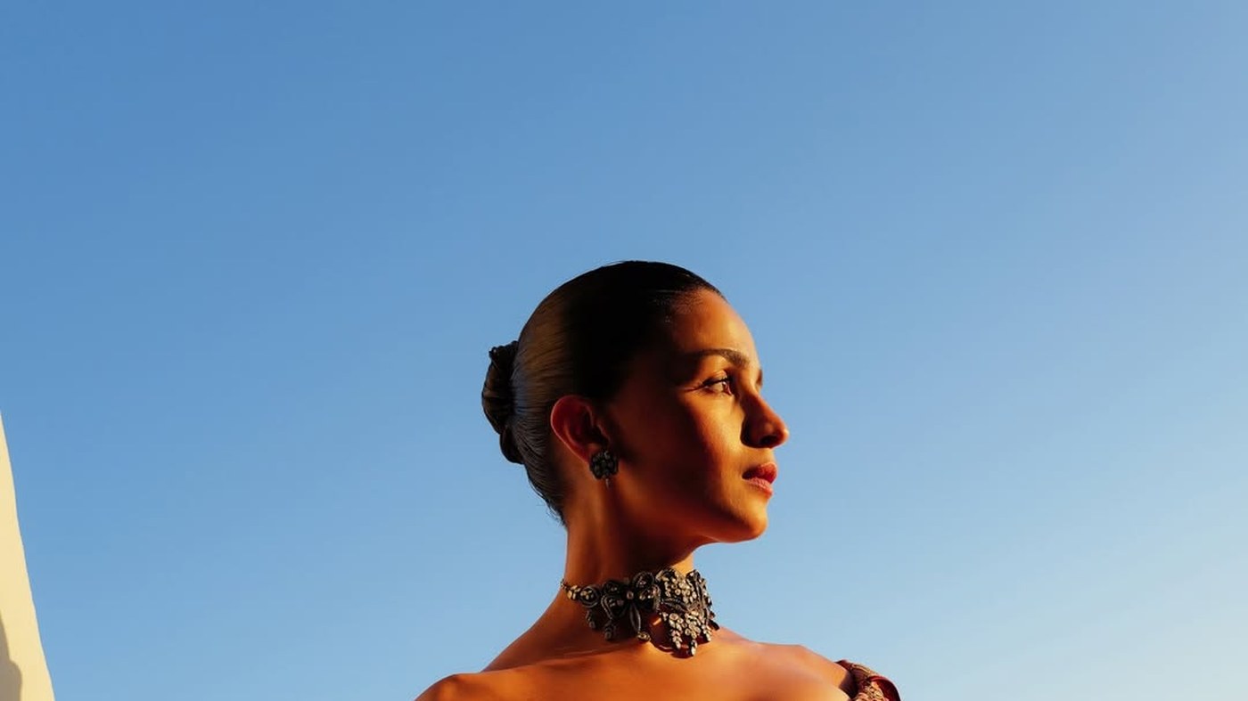 Alia Bhatt's Regal Red Gown At Cannes 2026 Stunning Fashion Looks