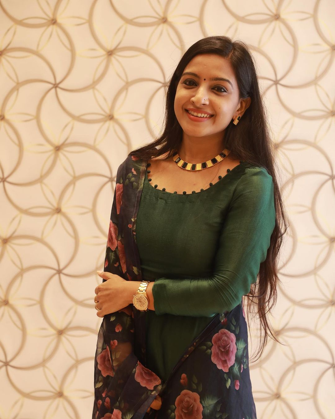 Alphy Panjikaran: Embracing Regal Elegance in Emerald Green