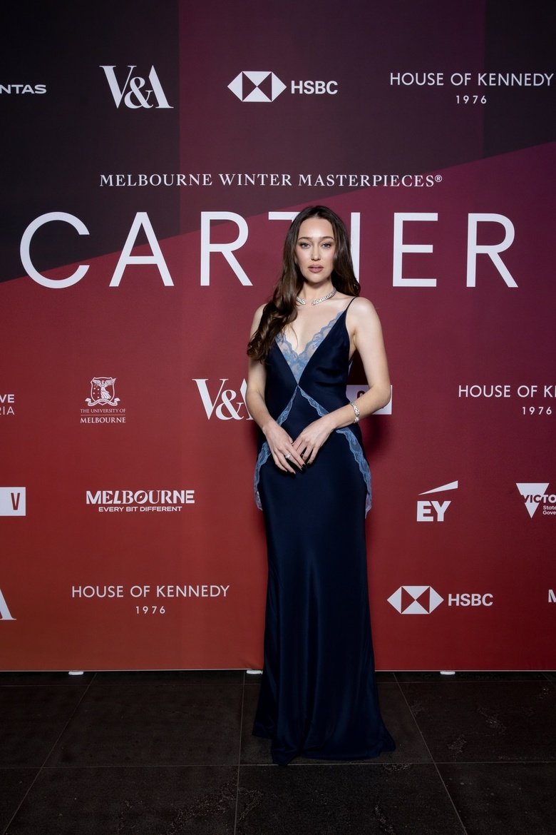 Alycia Debnam Carey Steals the Spotlight at Melbourne Exhibition!