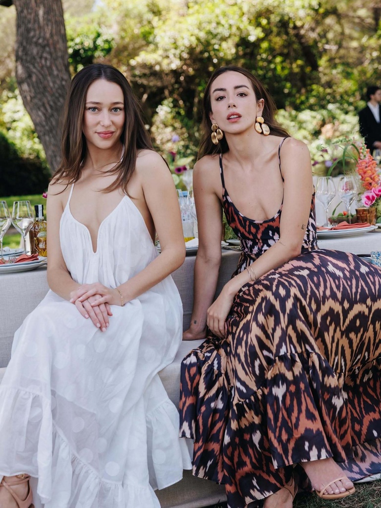 Alycia Debnam Carey Steals the Show at Chic Summer Escape Event!