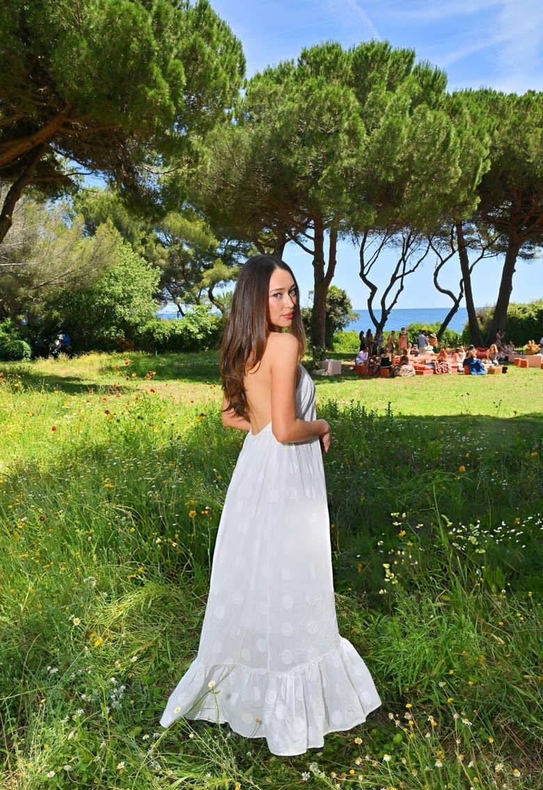 Alycia Debnam Carey Steals the Show at Chic Summer Escape Event!