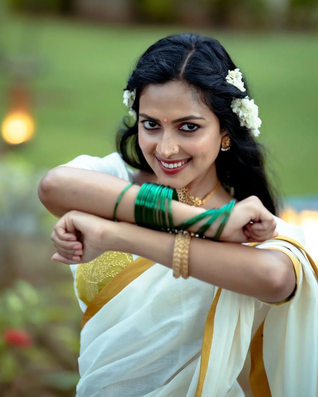 Amala Paul Stunning Onam Saree Photos Festive Tradition