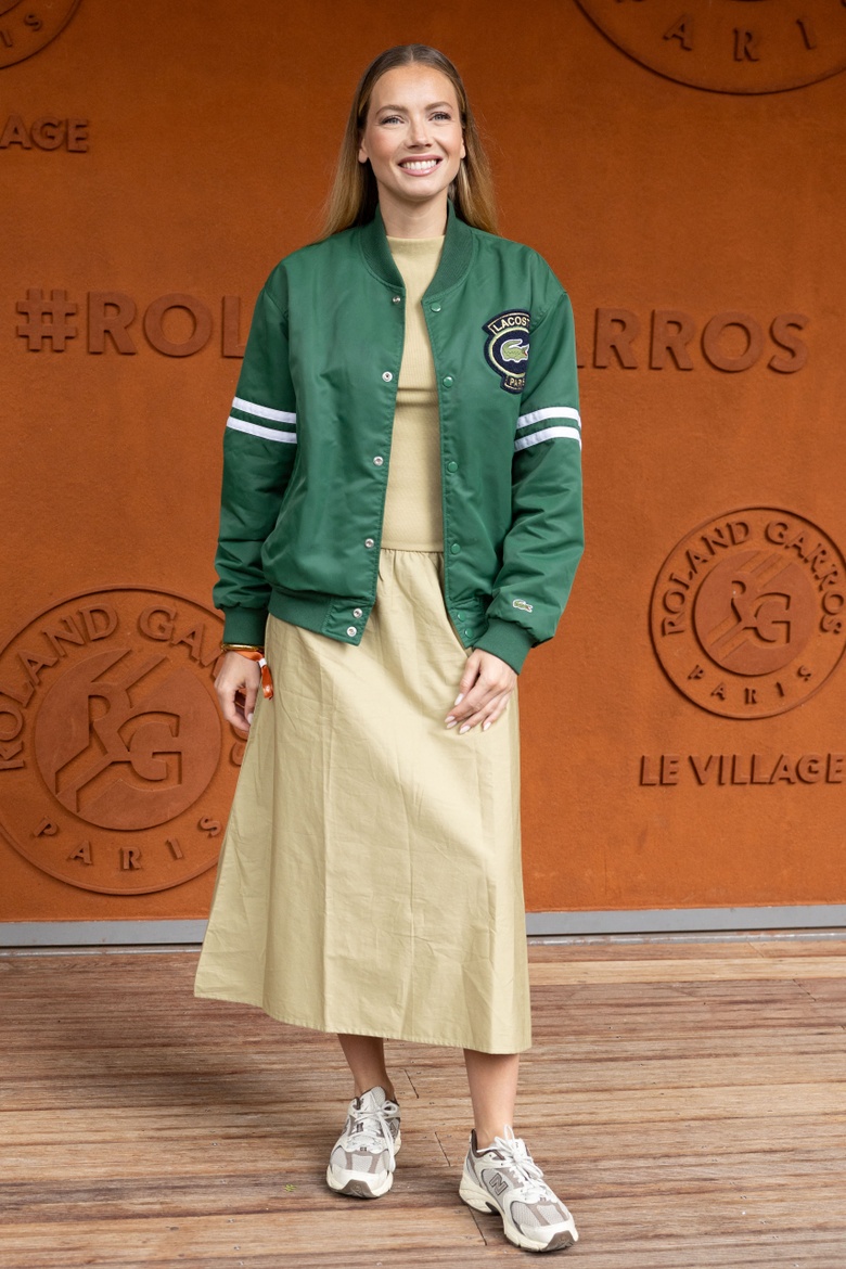 Amandine Petit Shines in Stunning Fashion Moment