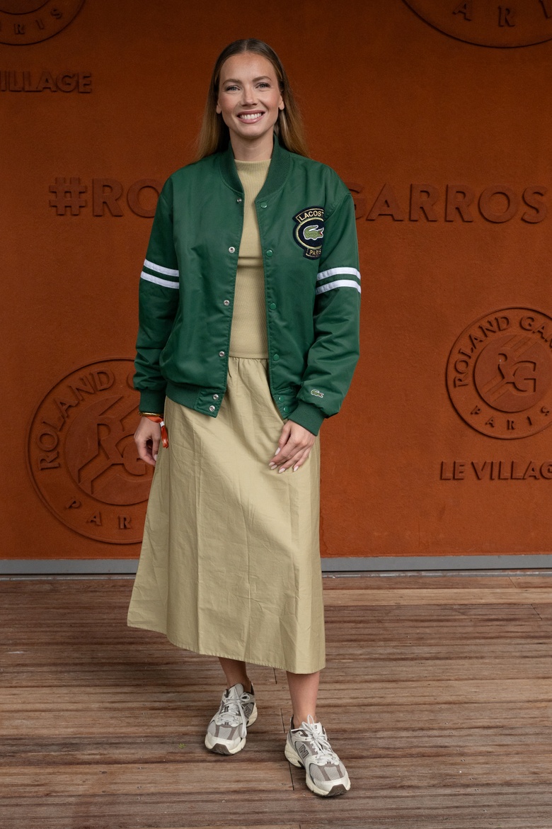 Amandine Petit Shines in Stunning Fashion Moment