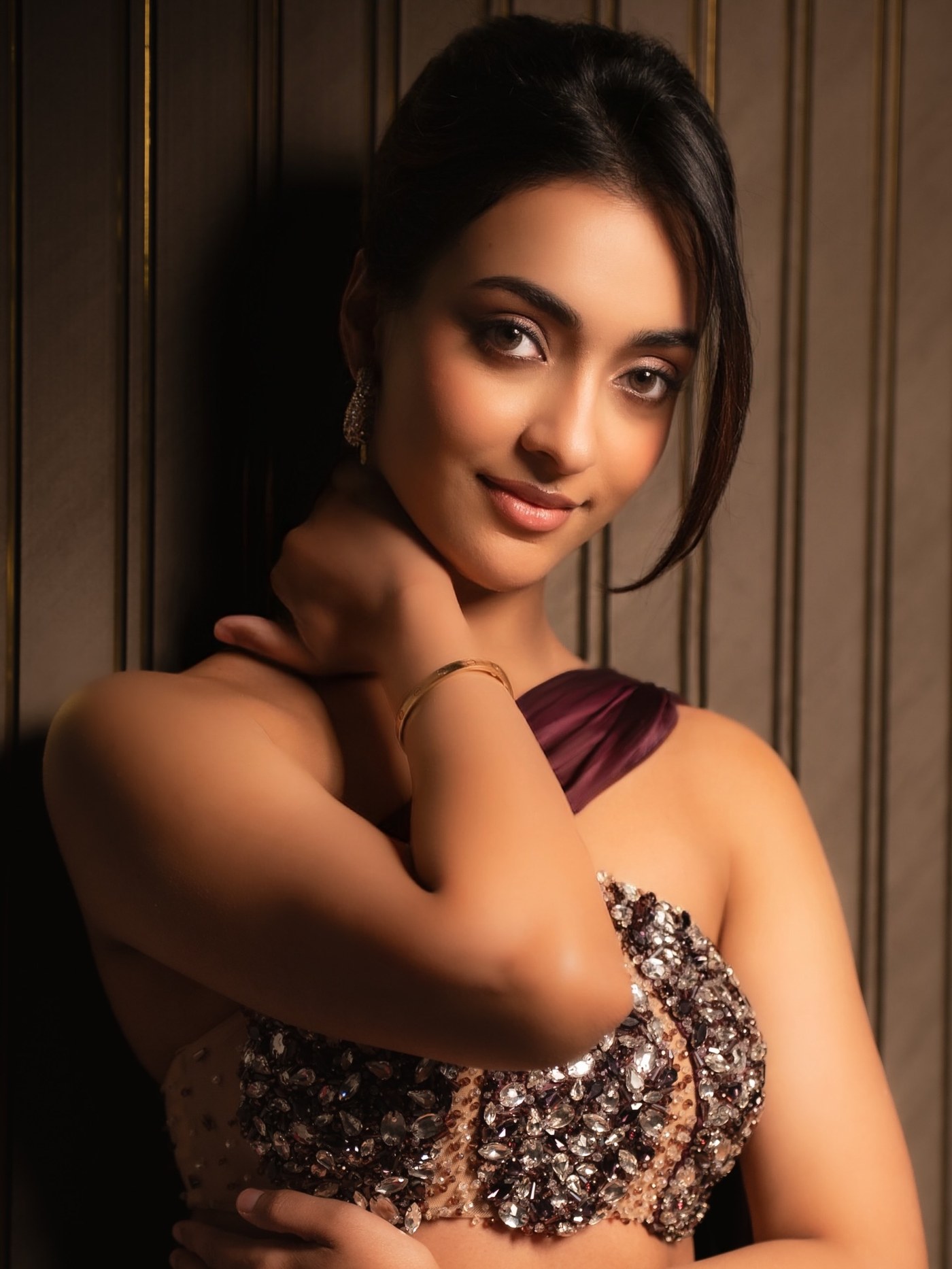 Amrin Qureshi's Sparkling Style Sets the Ultimate Wedding Season Trend