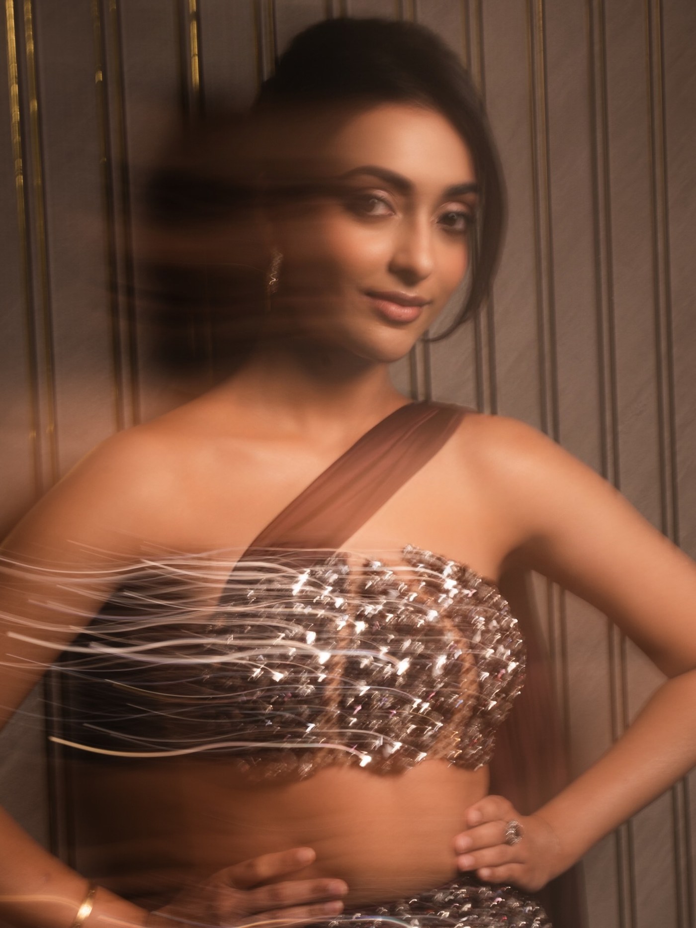 Amrin Qureshi's Sparkling Style Sets the Ultimate Wedding Season Trend