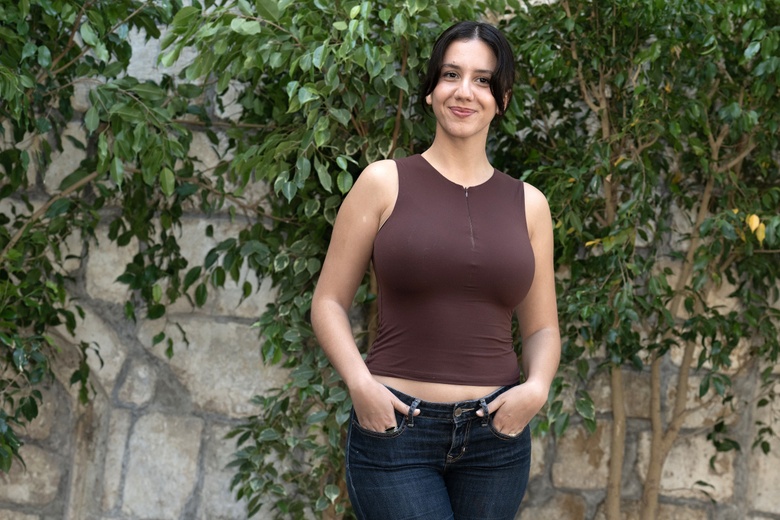 Anaide Rozam Captivates in Parisian Style at Angoulême Film Festival