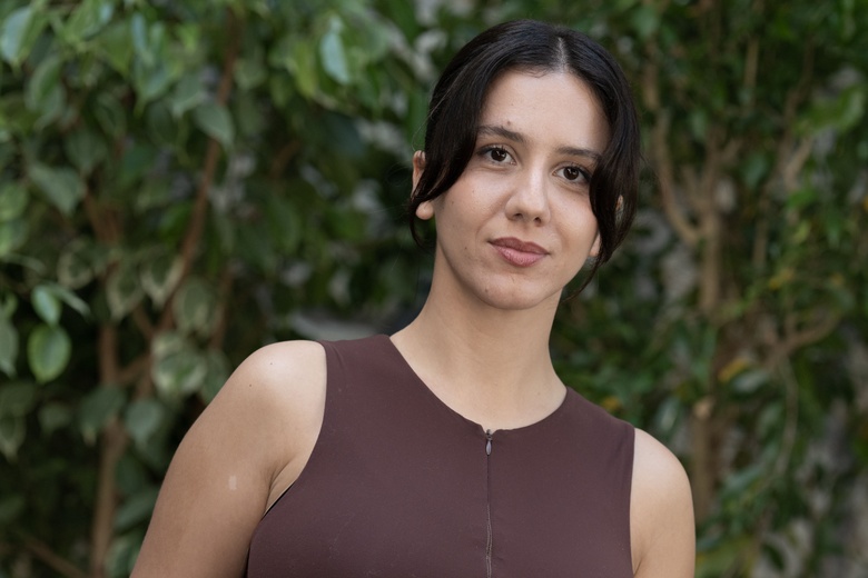 Anaide Rozam Captivates in Parisian Style at Angoulême Film Festival
