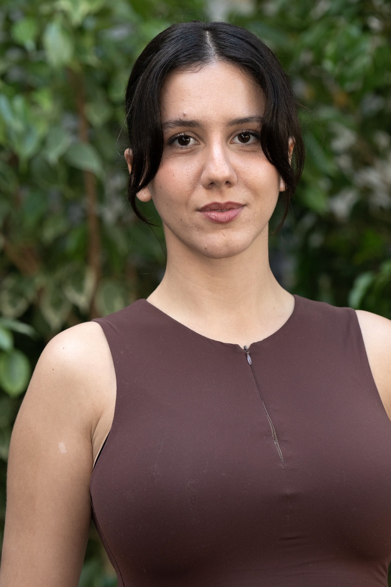 Anaide Rozam Captivates in Parisian Style at Angoulême Film Festival