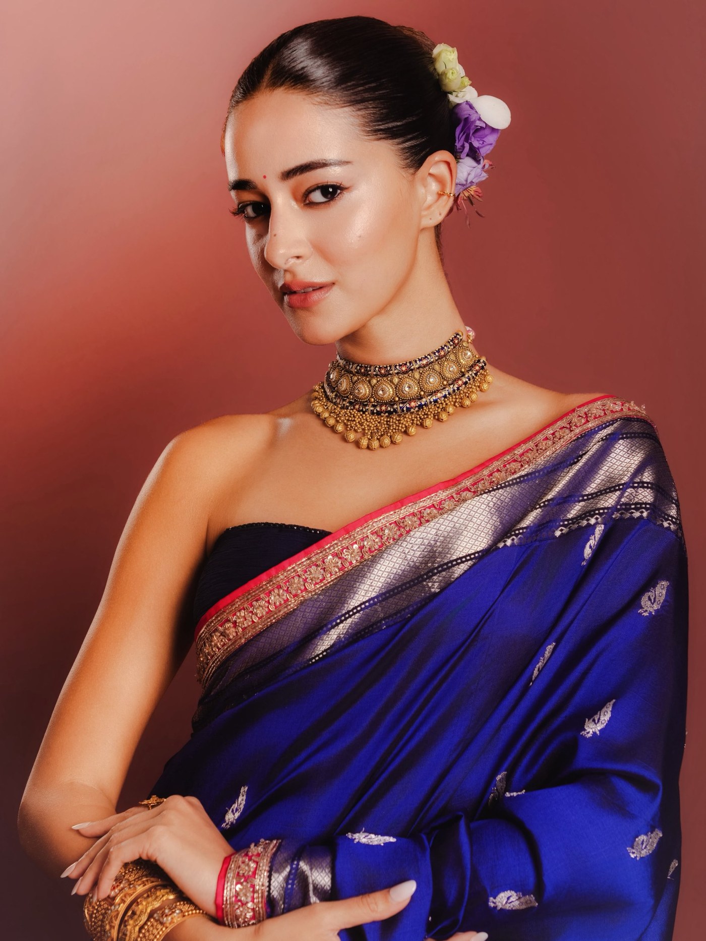Ananya Panday Weaves Magic in Manish Malhotra's Paithani Tribute