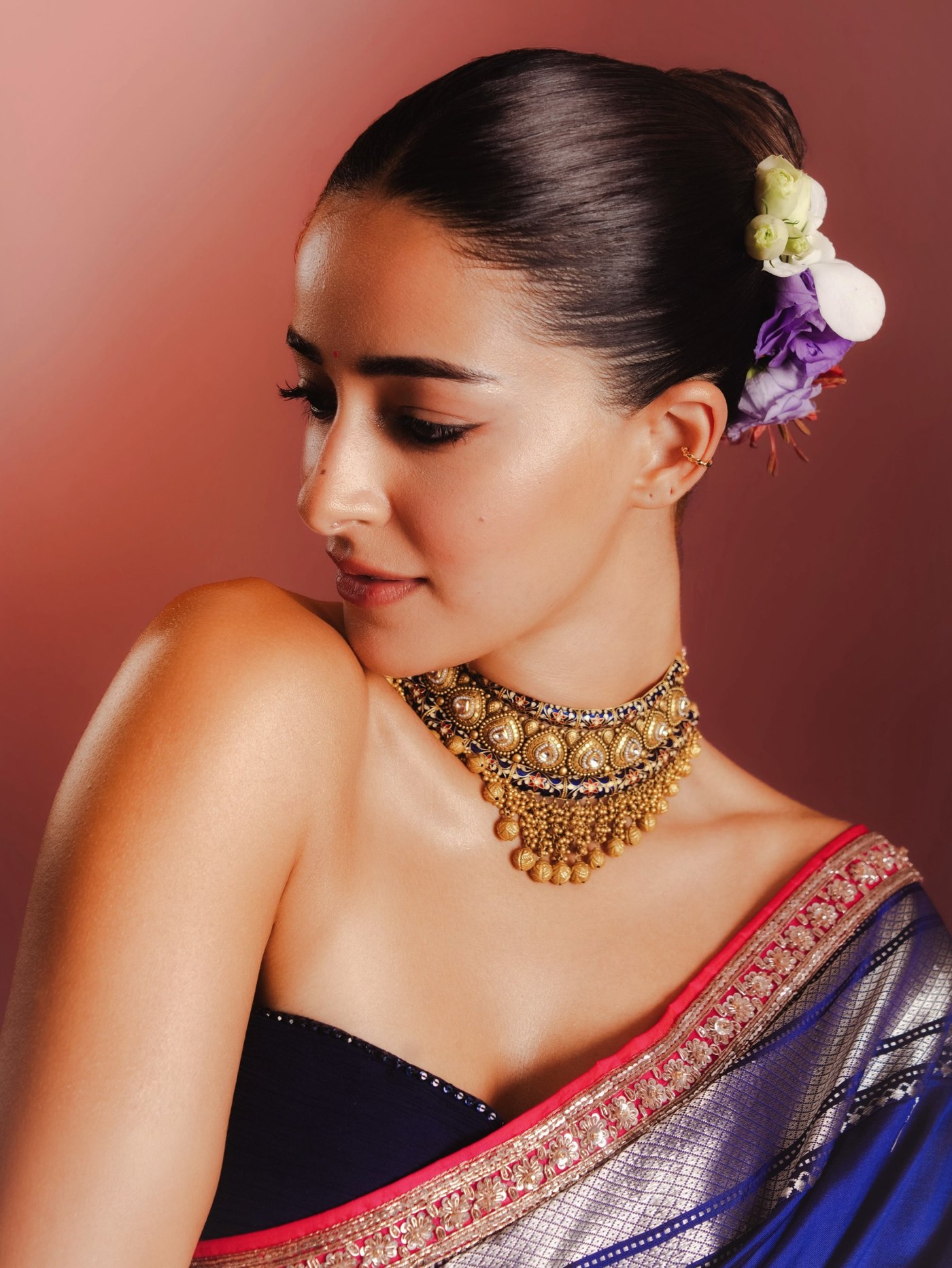 Ananya Panday Weaves Magic in Manish Malhotra's Paithani Tribute