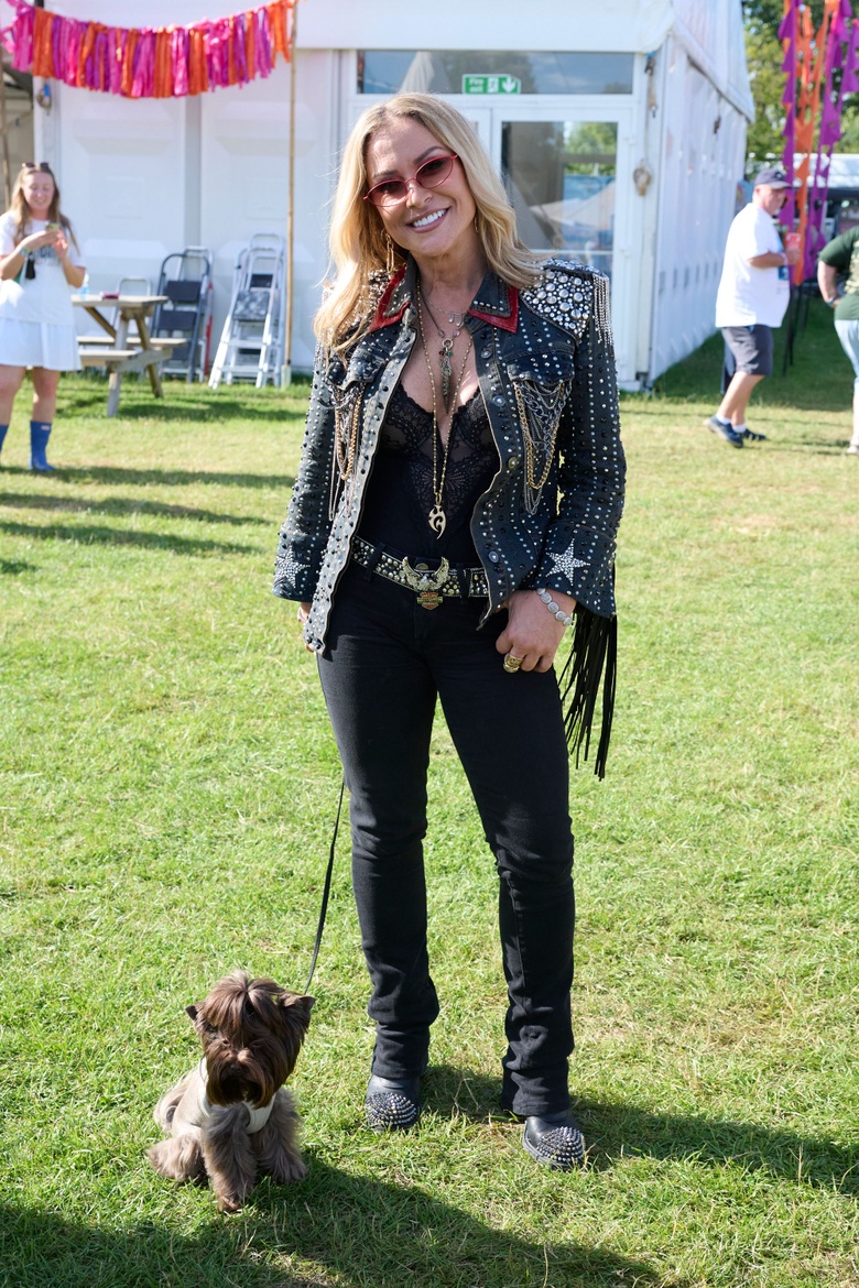 Anastacia Shines at the Isle of Wight Festival 2026! ✨ Rocking a Bold Look!