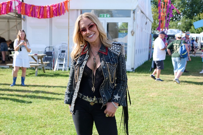 Anastacia Shines at the Isle of Wight Festival 2026! ✨ Rocking a Bold Look!