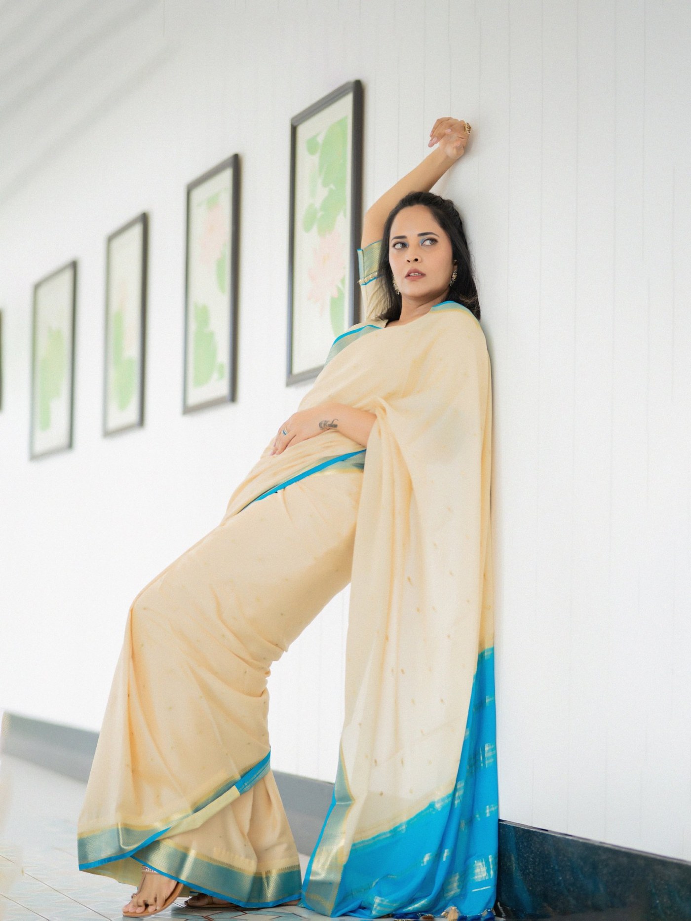 Anasuya Bharadwaj's Saree Magic: A Masterclass in Modern Indian Elegance