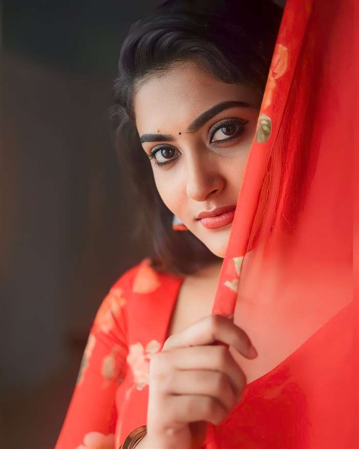Anithra Nair's Stunning Range of Traditional Glamour