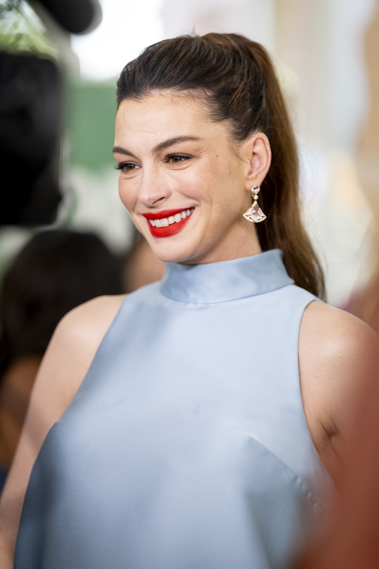 Anne Hathaway Brings Radiant Style and Grace to Hollywood Events