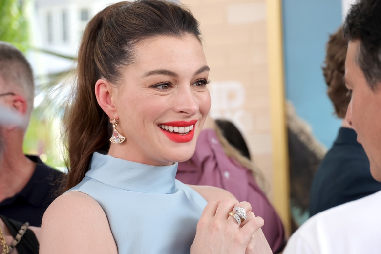 Anne Hathaway Brings Radiant Style and Grace to Hollywood Events