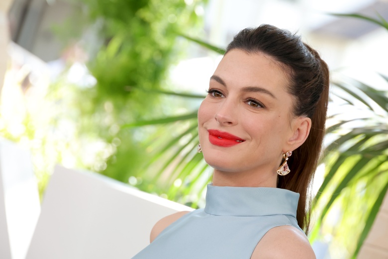 Anne Hathaway Brings Radiant Style and Grace to Hollywood Events