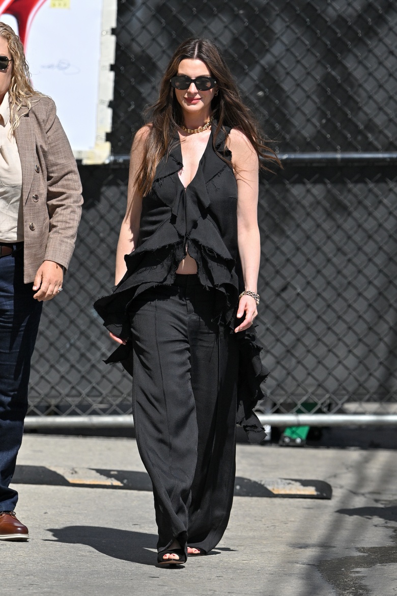 Anne Hathaway's Effortlessly Chic Night Out Glow Up