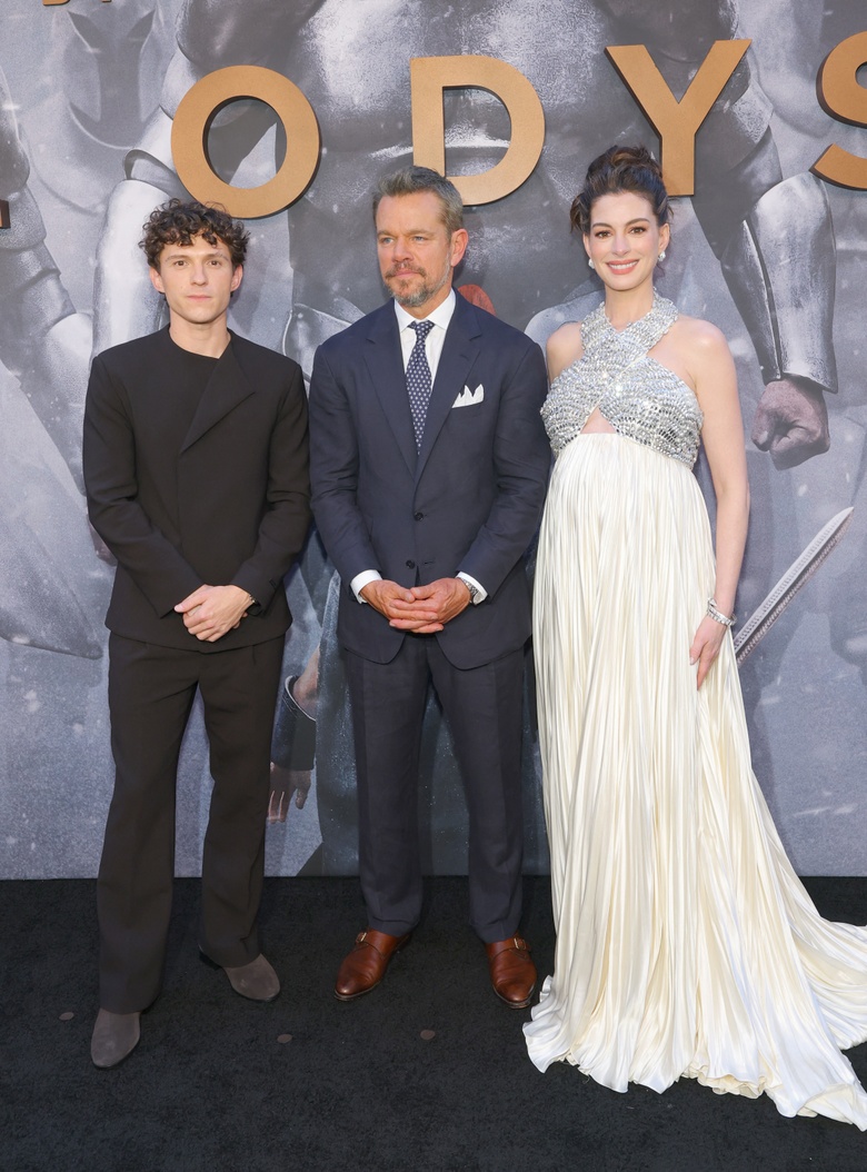Anne Hathaway's Effortless Glamour Shines at Hollywood Premiere Events
