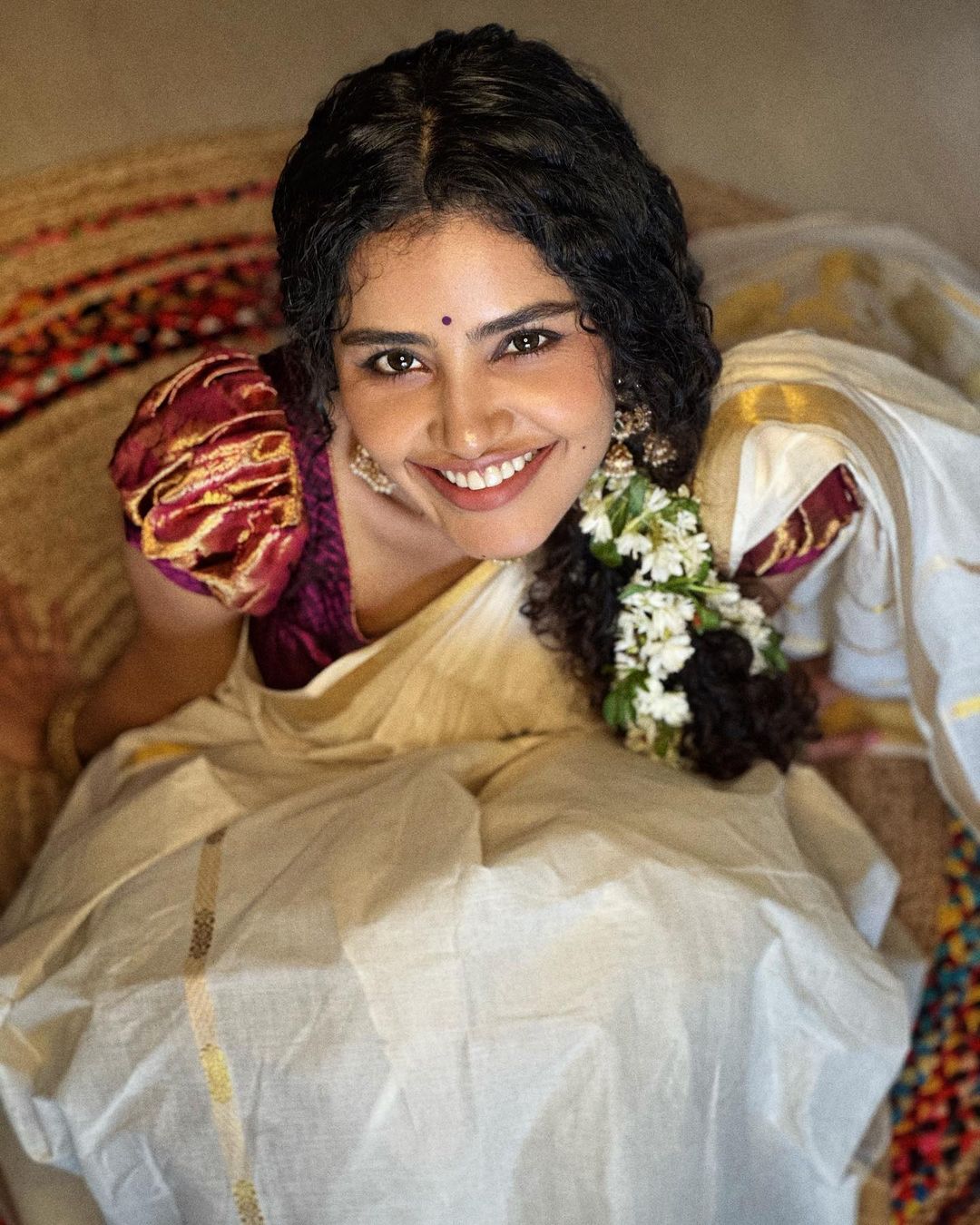 Anupama Parameswaran's Stunning Onam Celebration Photos 2023