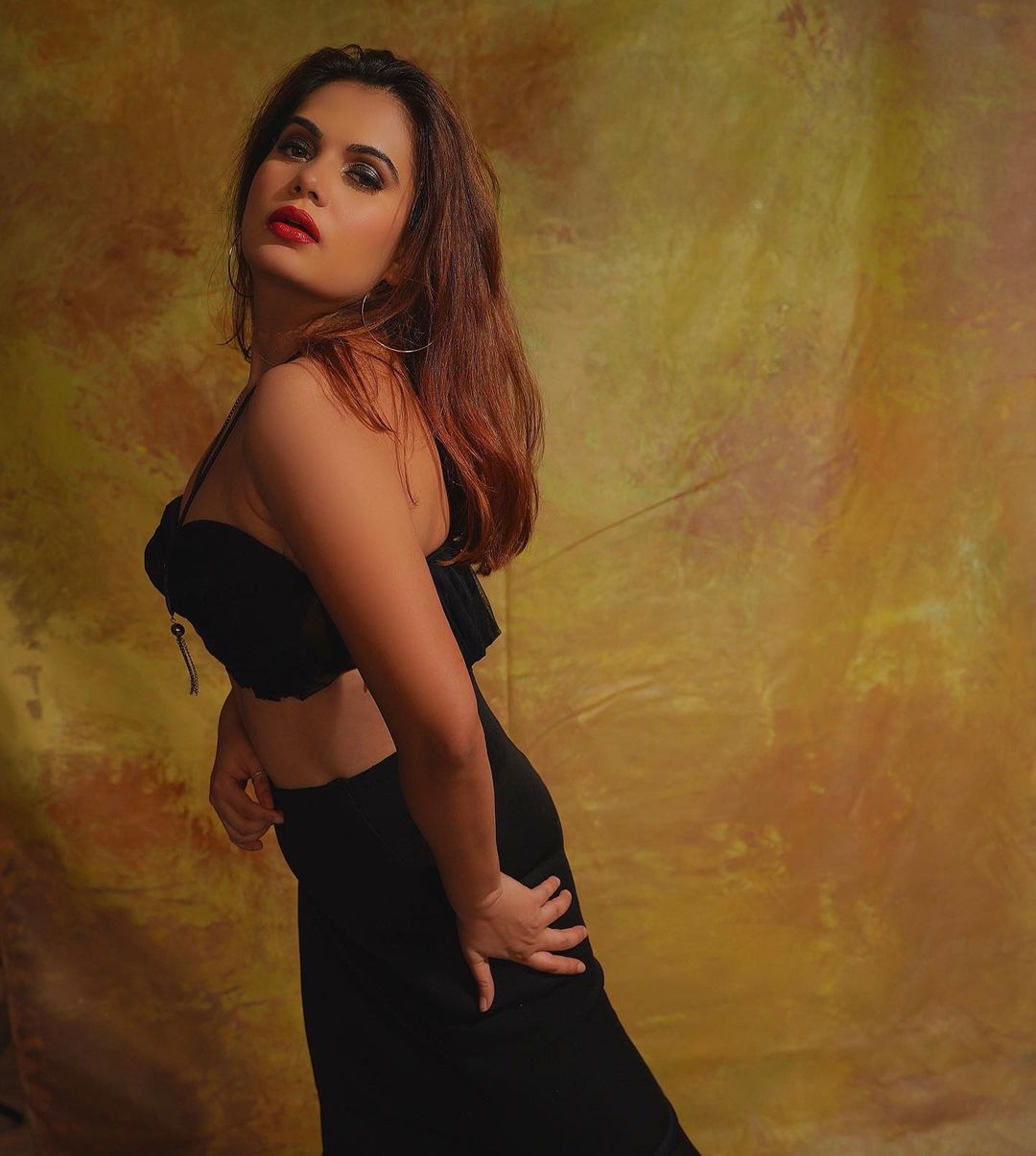 Anupma Agnihotri Stylish Photos Gallery