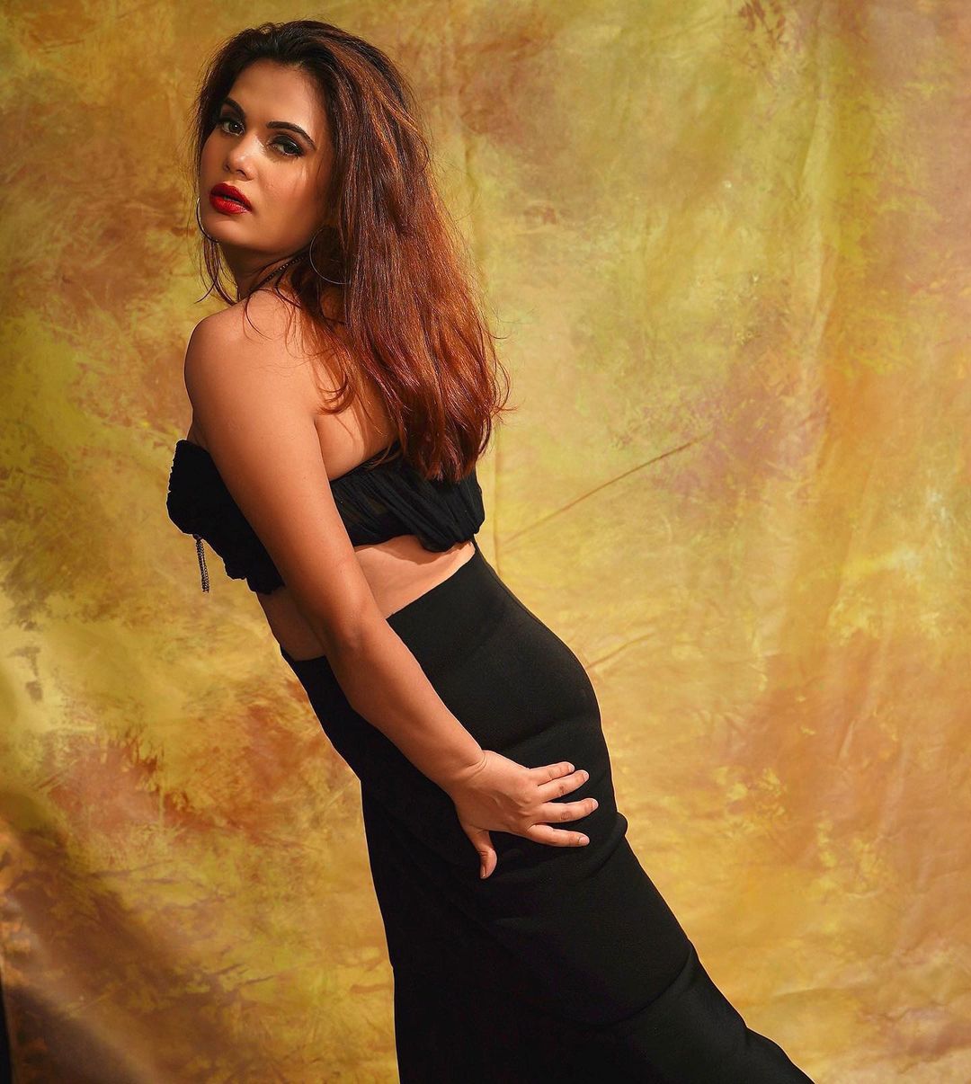Anupma Agnihotri Stylish Photos Gallery