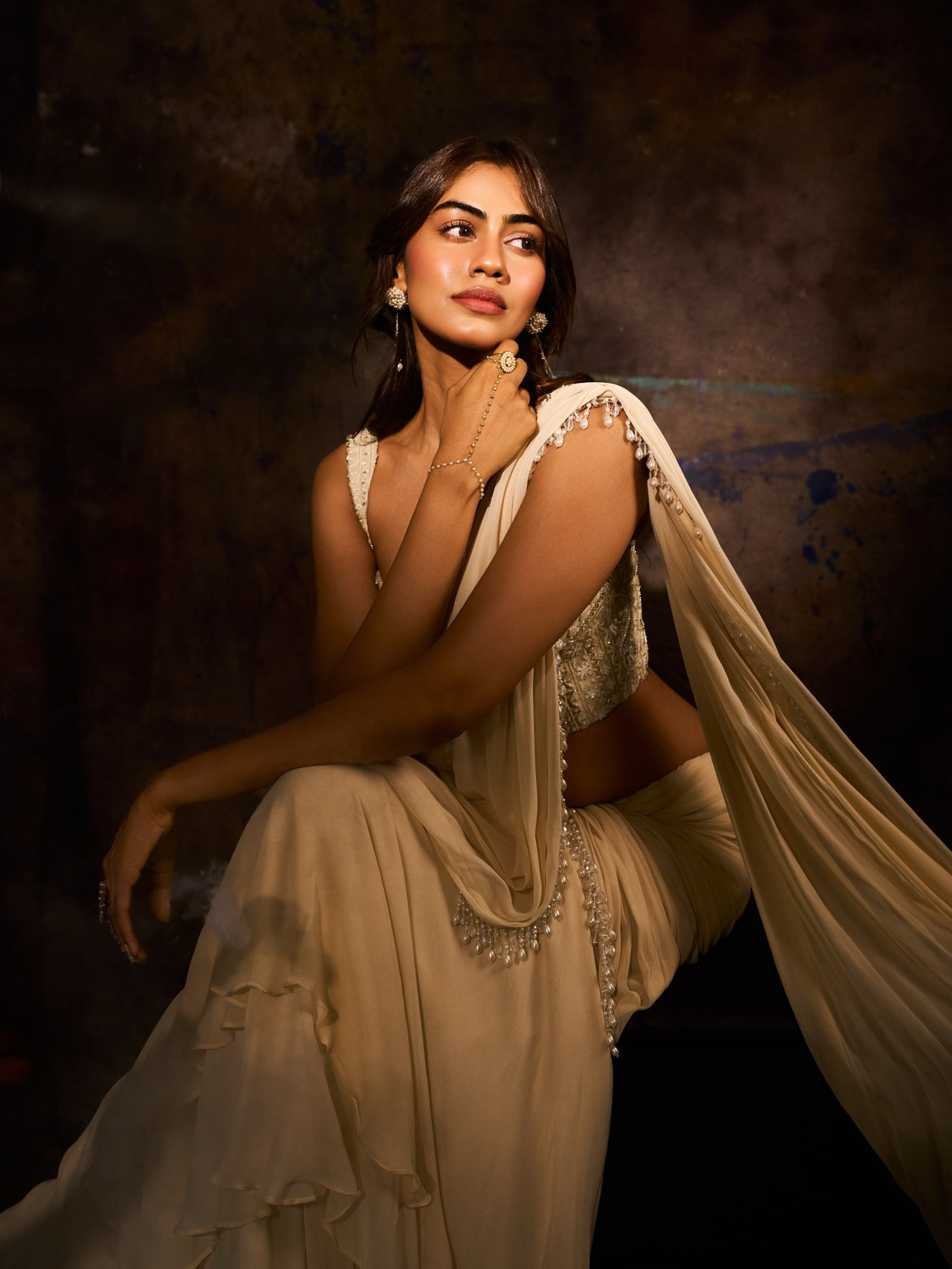 Apeksha Porwal pairs mint green layers with crisp white attire. - Photos & Updates