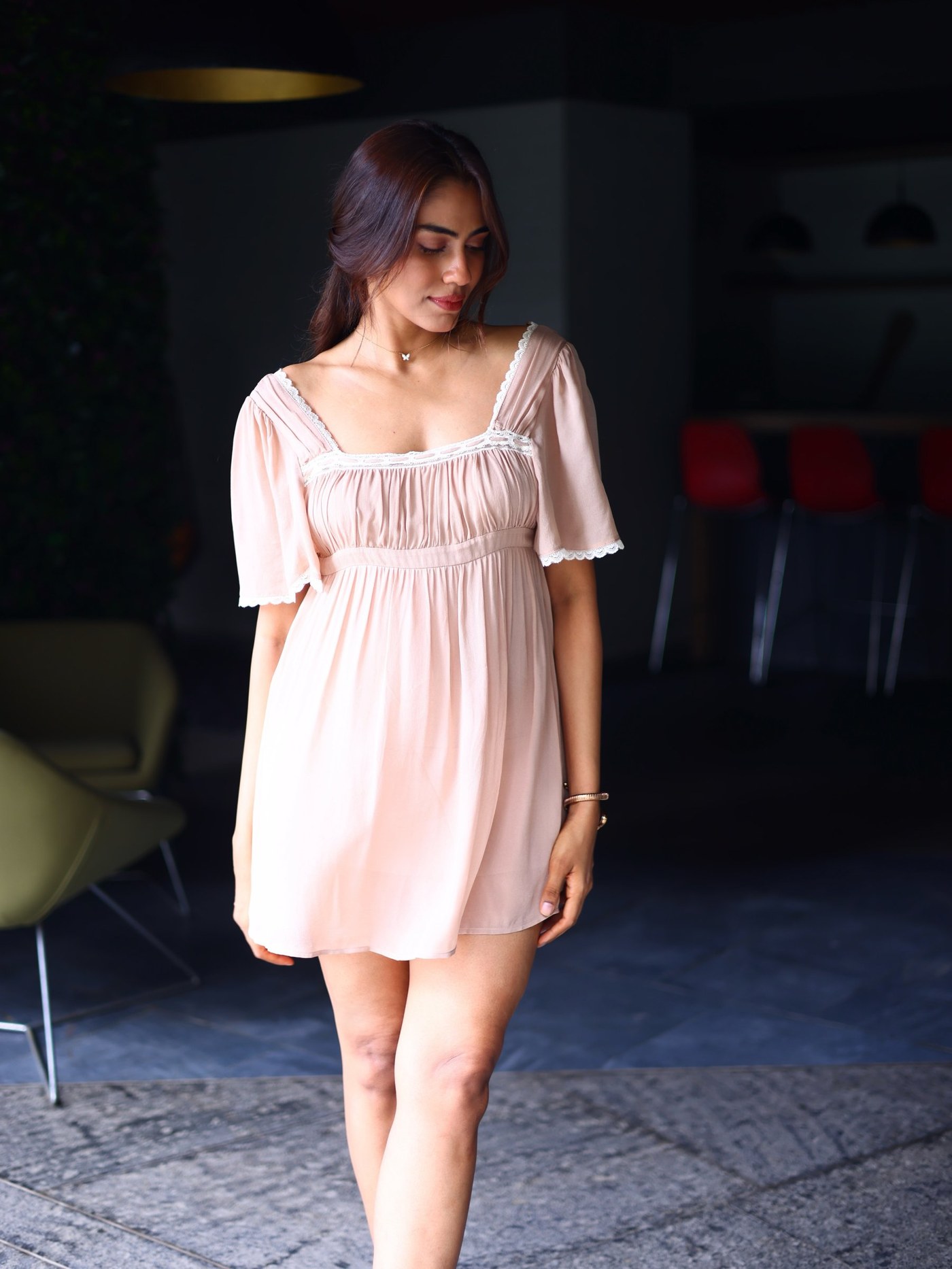 Apeksha Porwal's Chic Style Moments Unveiled