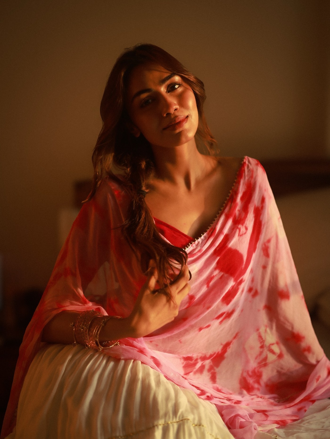 Apeksha Porwal's Chic Style Moments Unveiled