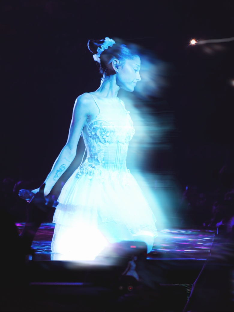 From the Stage to Style Icons: Ariana Grande's Effortlessly Chic Moments