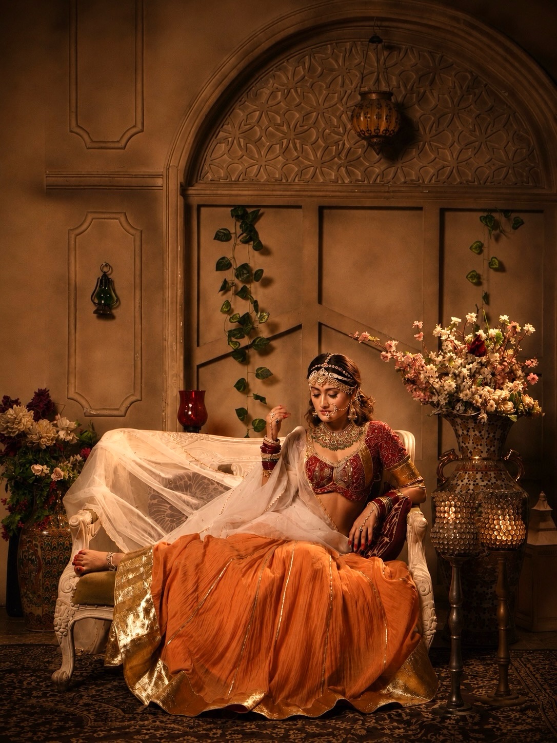 Arushi Nishank Dazzles in Royal Indian Couture: A Bridal Dream