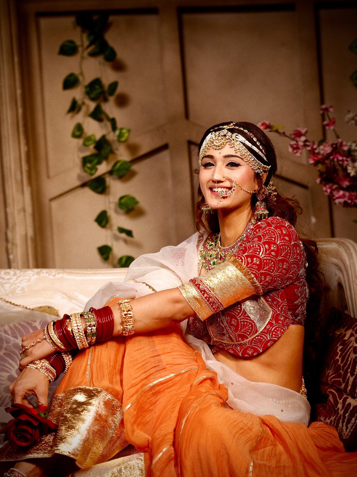 Arushi Nishank Dazzles in Royal Indian Couture: A Bridal Dream